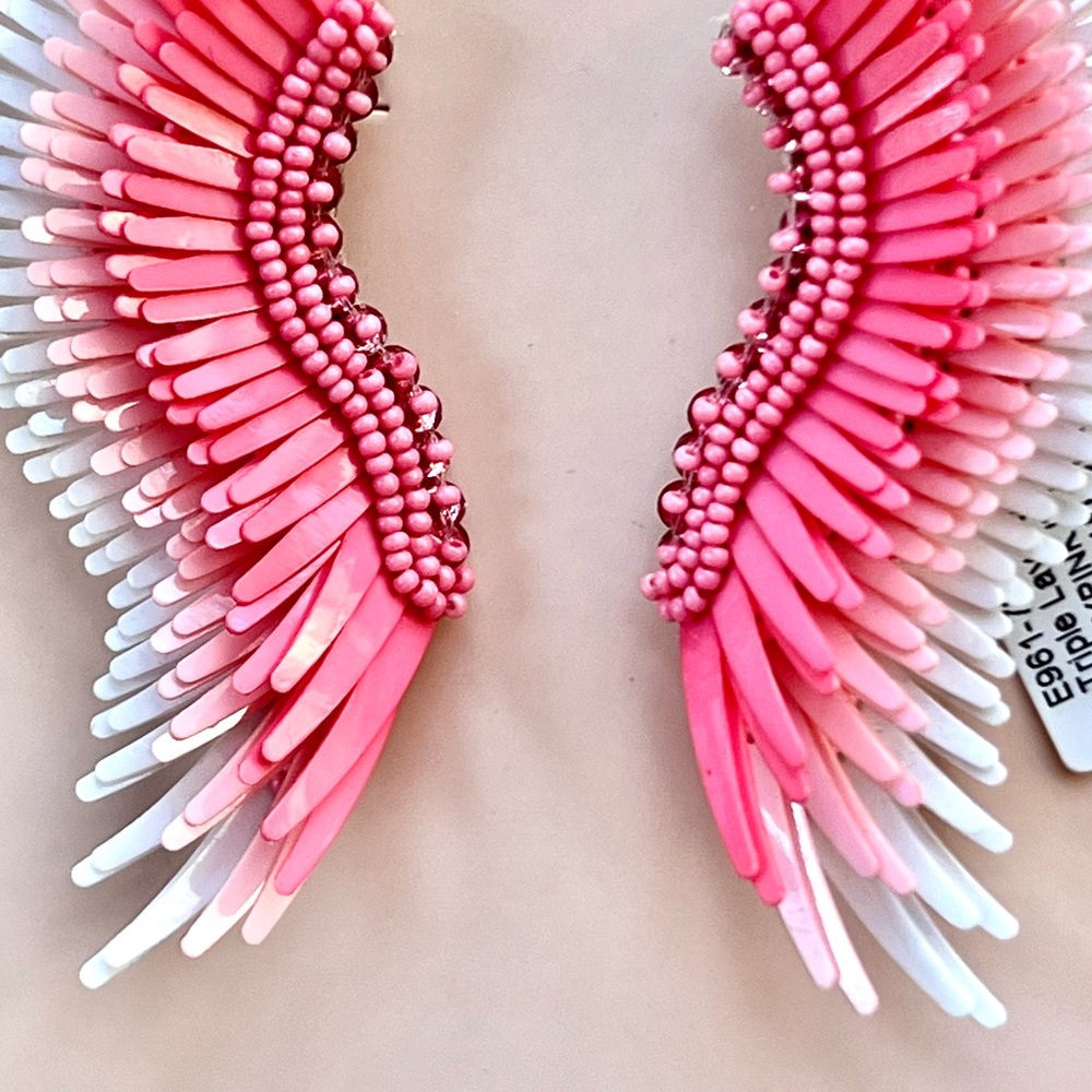 πΊπHPππΊ NWT Mignonne Gavigan Midi Madeline Earrings Triple Layered Pink & White - Picture 8 of 16